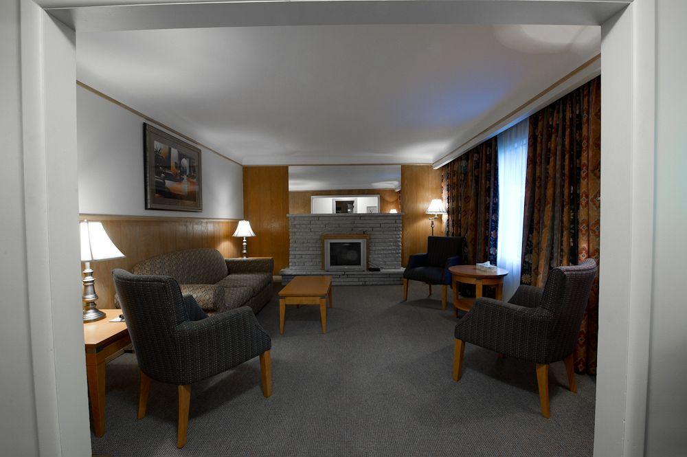Du Chevalier Motel 2*